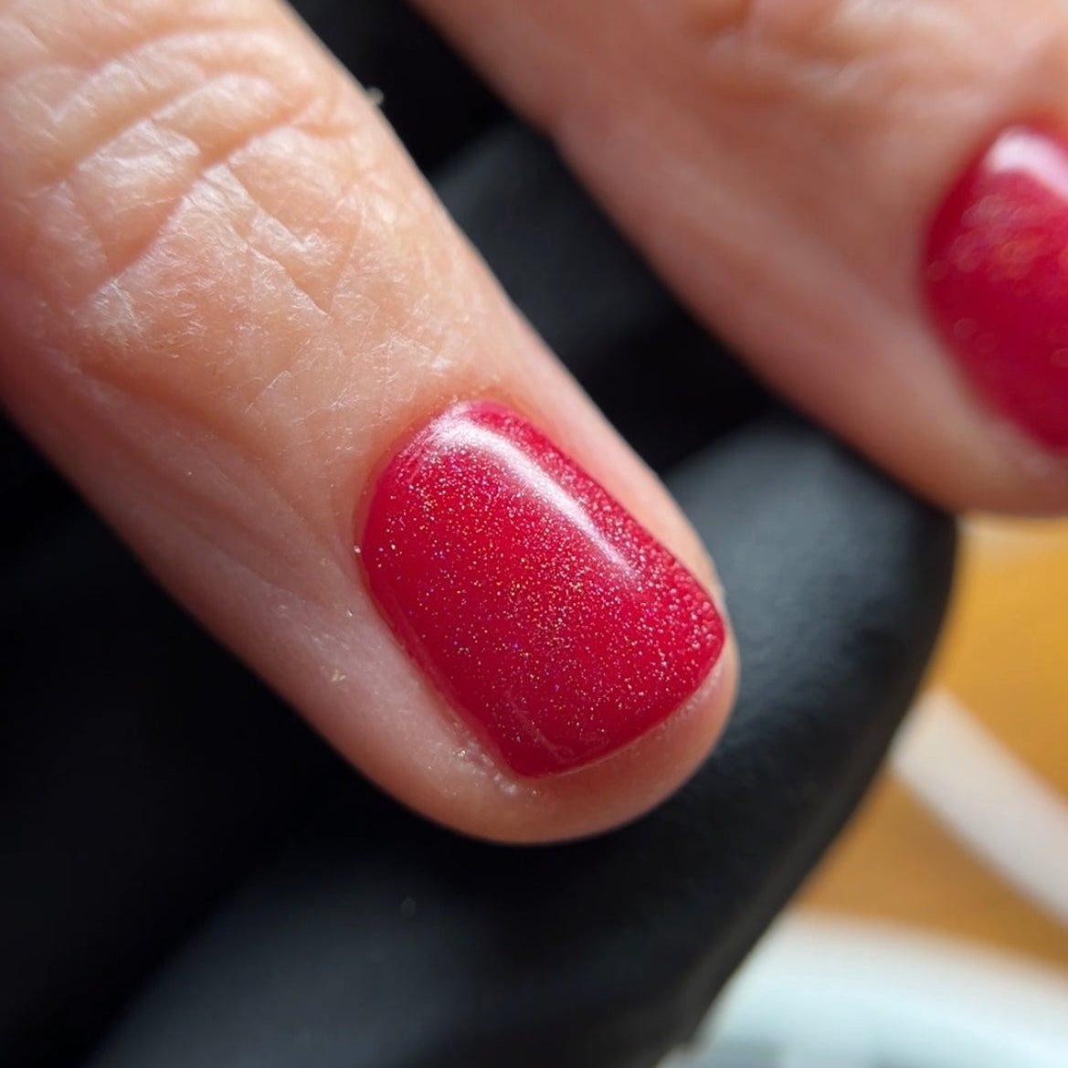Maniküre mit Gel - Neu